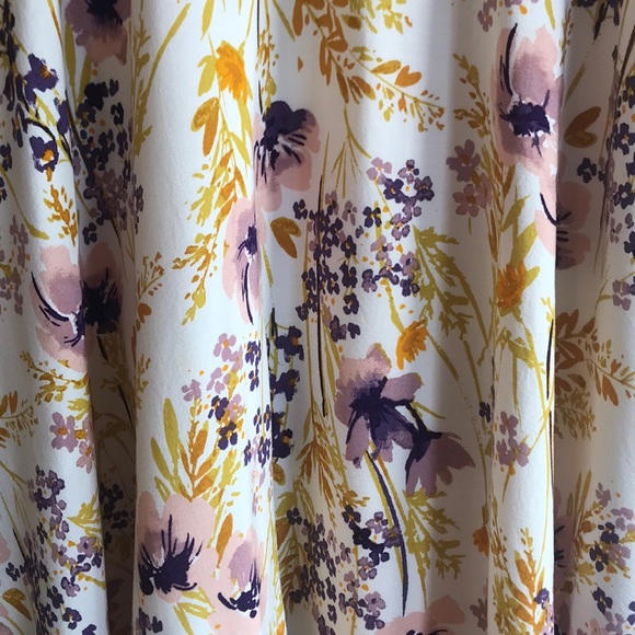 Watercolor faux painted  flower dress size M - Picture 2 of 4